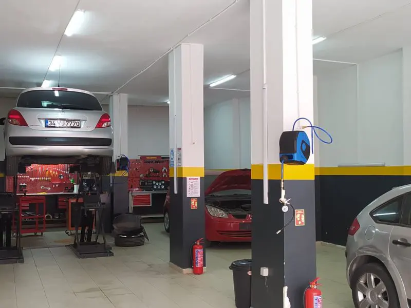 Üzümlü Oto Servis